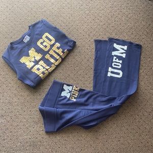 NWOT PINK 'U of M' Sweats Set - size sm & med